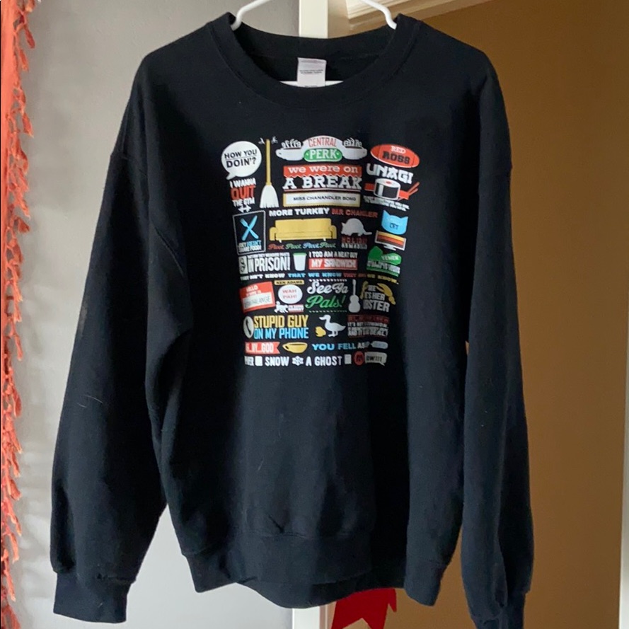 Friends Pullover